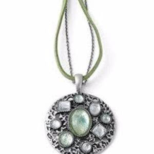 Lia Sophia Mint Julep necklace 16-19"